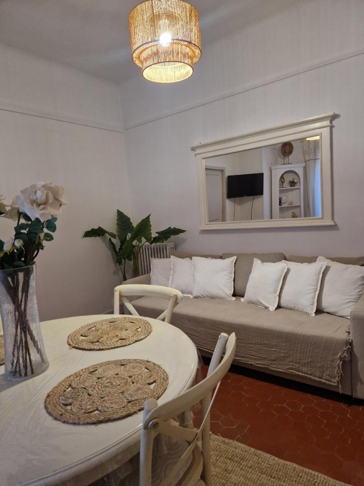 Ferienwohnung Toulon Soleil Et Douceur II Exterior foto